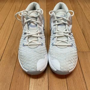 Nike KD Trey 5 VIII EP “White Royal Tint”